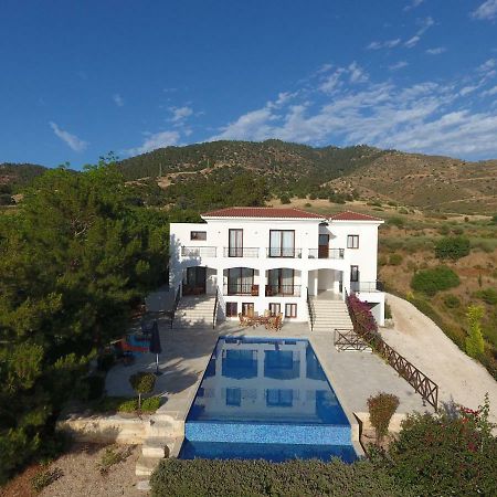 Martika Luxury Villa Agia Marina  Exterior foto