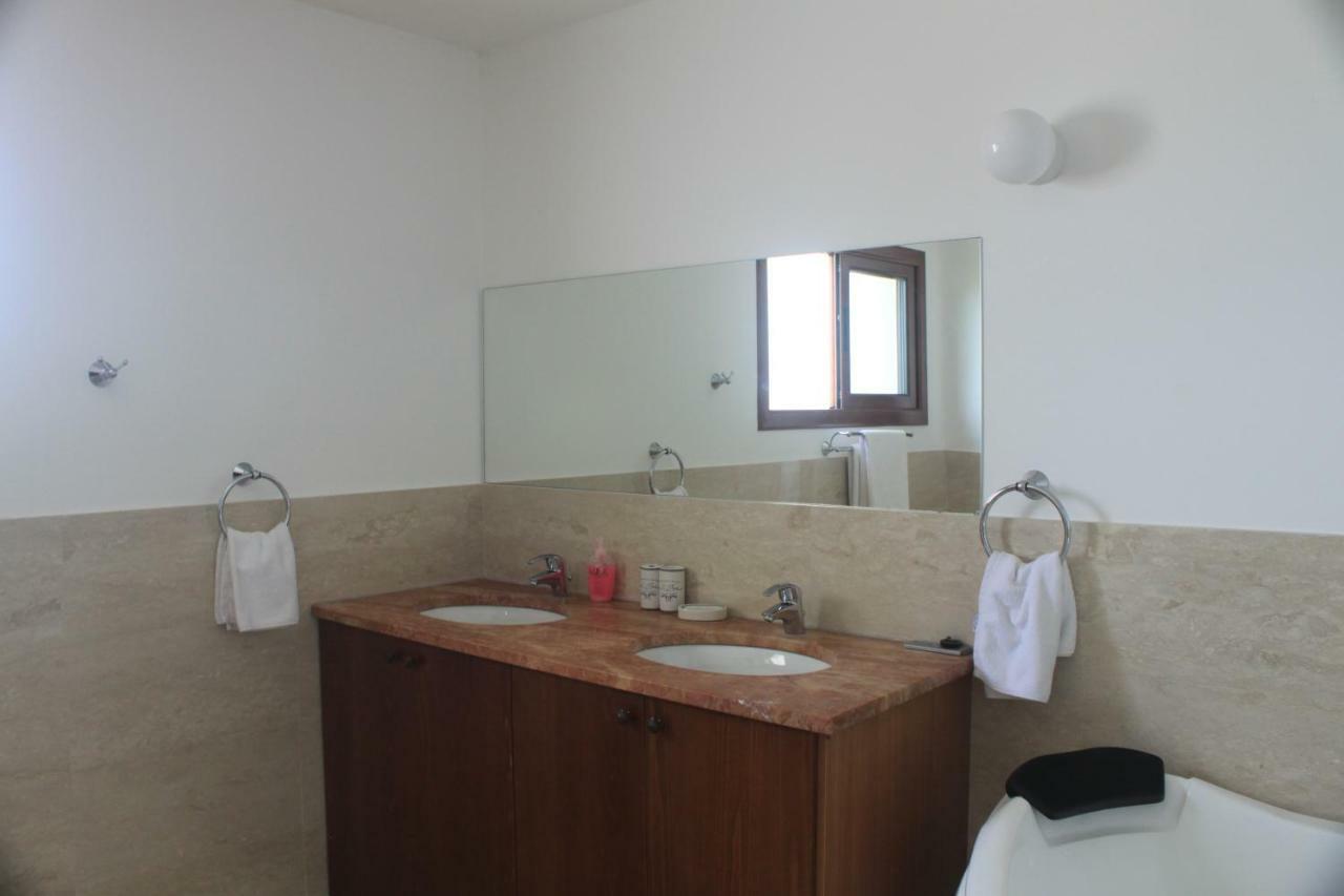 Martika Luxury Villa Agia Marina  Exterior foto